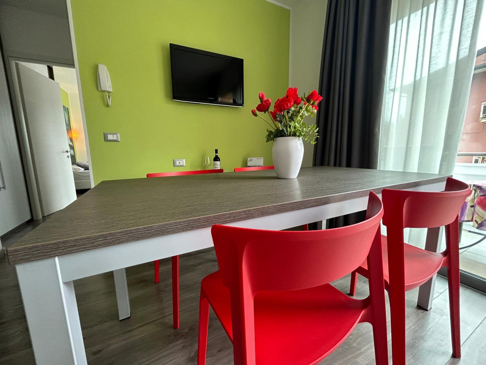 مالتشيزينيه Gardesana Active Apartments المظهر الخارجي الصورة